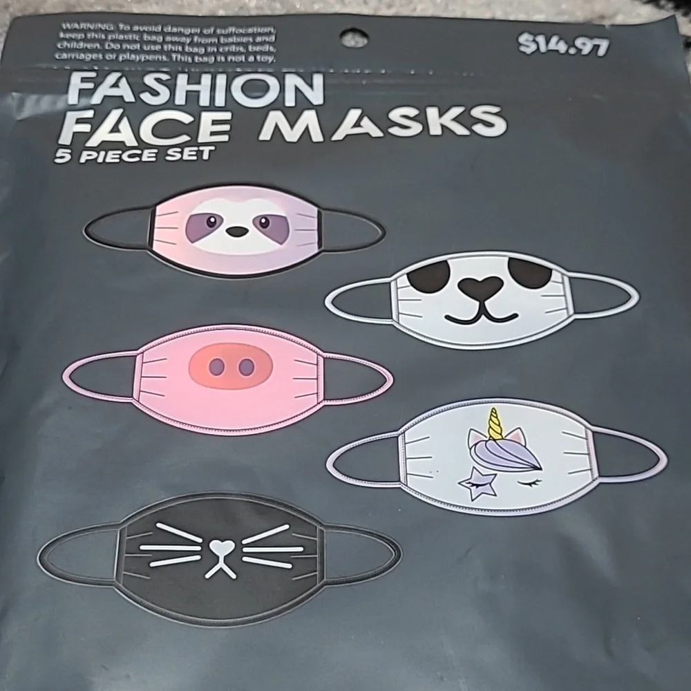 FASHION ANIMAL FACE MASKS 5-PIECE SET